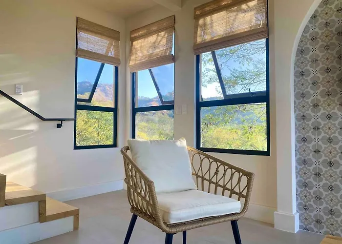 Private In Playa Near Flamingo With Infinity Pool, 9 Minute Walk To Beach, Ocean, Mountain, Nature Views, Tv And Ac In Every Ferienhaus