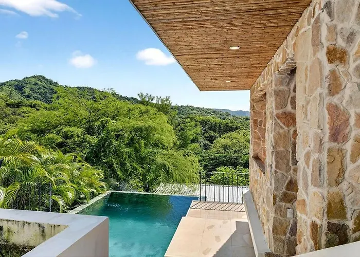 Ferienhaus Private In Playa Near Flamingo With Infinity Pool, 9 Minute Walk To Beach, Ocean, Mountain, Nature Views, Tv And Ac In Every Potrero (Guanacaste)
