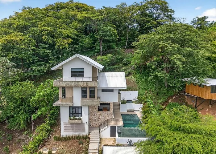 Private In Playa Near Flamingo With Infinity Pool, 9 Minute Walk To Beach, Ocean, Mountain, Nature Views, Tv And Ac In Every *