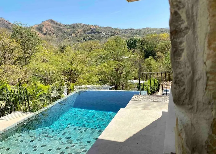 Ferienhaus Private In Playa Near Flamingo With Infinity Pool, 9 Minute Walk To Beach, Ocean, Mountain, Nature Views, Tv And Ac In Every