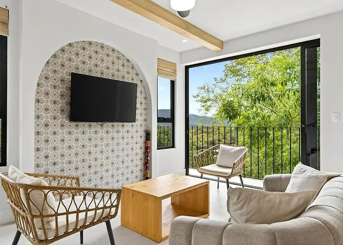 Private In Playa Near Flamingo With Infinity Pool, 9 Minute Walk To Beach, Ocean, Mountain, Nature Views, Tv And Ac In Every * Potrero (Guanacaste)